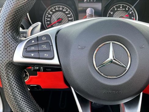 Used 2018 Mercedes-Benz AMG GT Roadster image 16