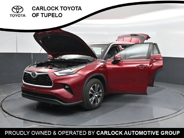 Used 2023 Toyota Highlander XLE FWD image 69