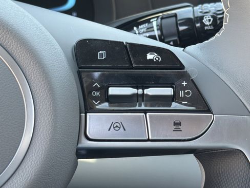 New 2026 Hyundai Elantra SEL Sport FWD image 11
