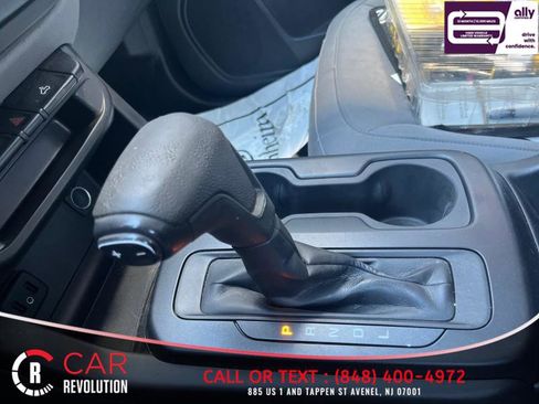 Used 2020 Chevrolet Colorado W/T w/ WT Convenience Package RWD image 10