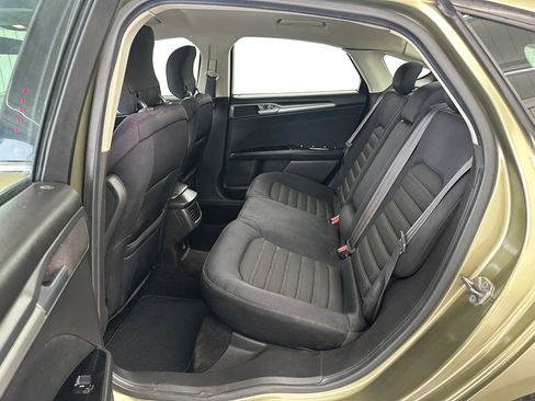 Used 2013 Ford Fusion SE image 12