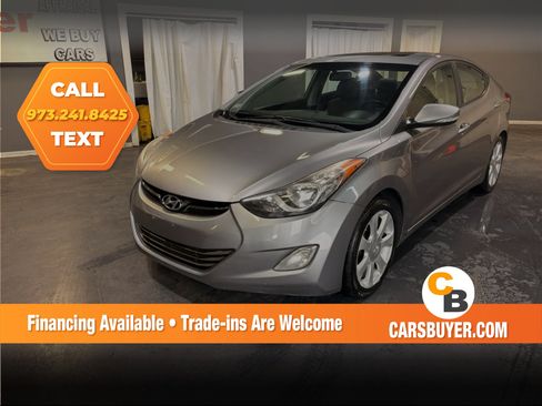 Used 2012 Hyundai Elantra Limited FWD image 1