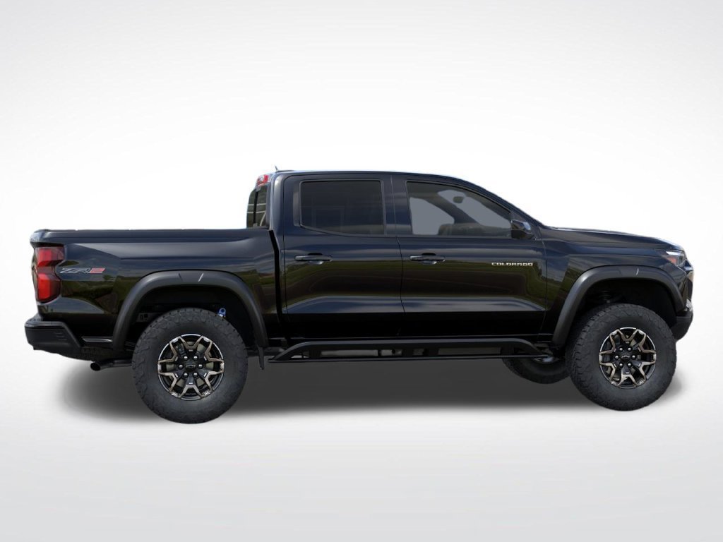 New 2026 Chevrolet Colorado ZR2 w/ Technology Package AWD/4WD image 5