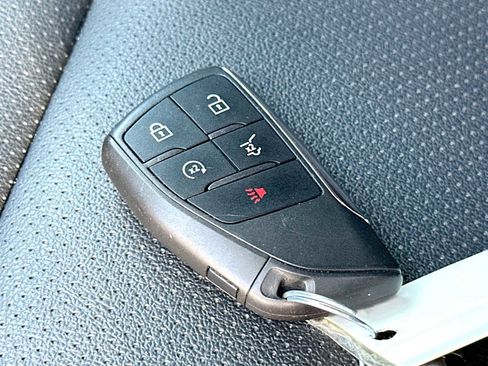 Used 2025 Chevrolet Traverse Z71 w/ LPO, Floor Liner Package image 29