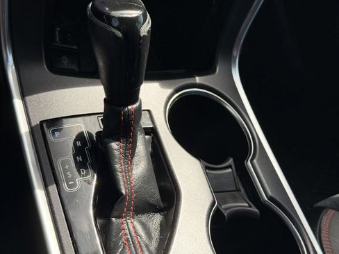 Used 2017 Toyota Camry XSE FWD image 26