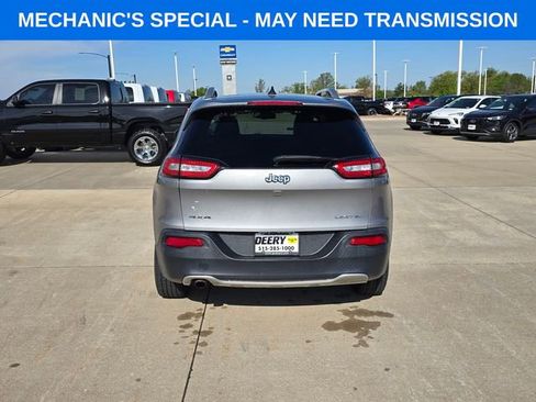Used 2015 Jeep Cherokee Limited AWD/4WD image 12