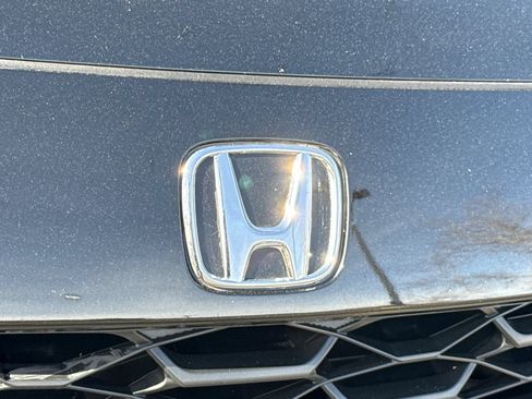 Used 2024 Honda HR-V LX image 8