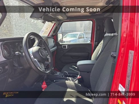 Used 2024 Jeep Wrangler Unlimited Sahara image 8