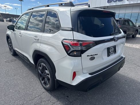 New 2025 Subaru Forester Limited w/ Popular Package image 4