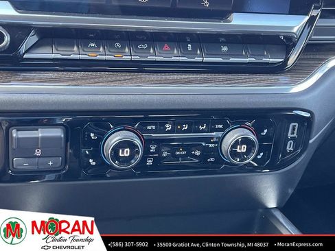 Certified 2024 Chevrolet Silverado 1500 RST w/ Convenience Package II AWD/4WD image 24