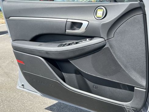 New 2026 Hyundai Sonata SEL FWD image 24