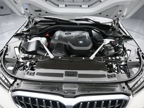 Used 2026 BMW 530i RWD image 57