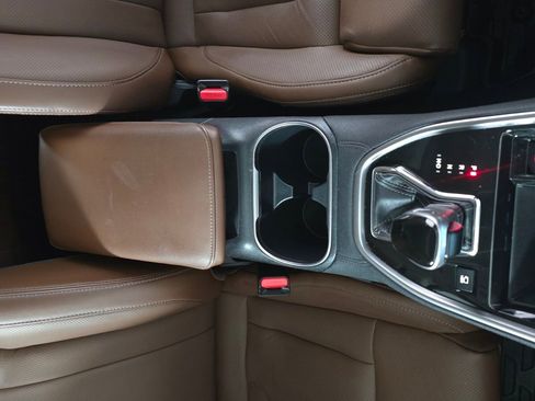 Certified 2023 Subaru Outback Touring XT image 38