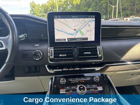 Used 2020 Lincoln Navigator Black Label w/ Cargo Convenience Package AWD/4WD image 28