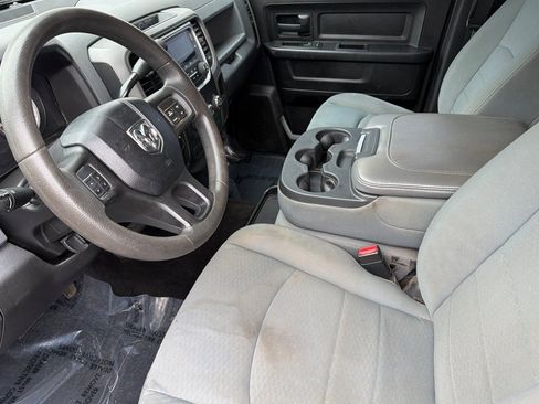 Used 2013 RAM 1500 ST w/ SXT Appearance Group image 10