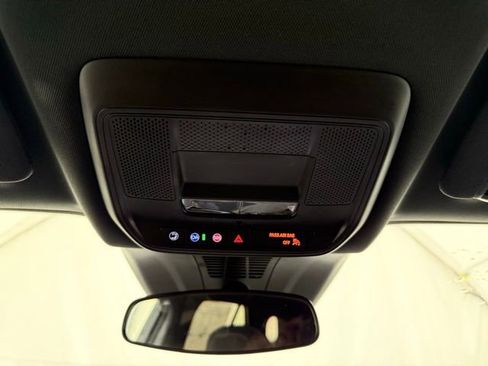 New 2025 Chevrolet Blazer EV LT image 34