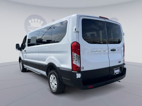 Used 2025 Ford Transit 350 XLT RWD image 4