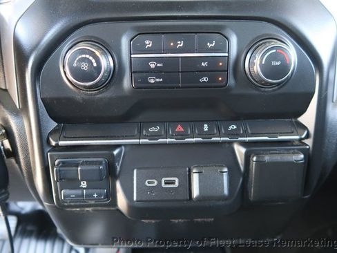 Used 2021 Chevrolet Silverado 2500 W/T w/ WT Convenience Package AWD/4WD image 31