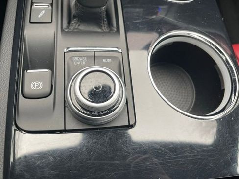 Used 2023 Maserati Ghibli Modena Q4 image 34