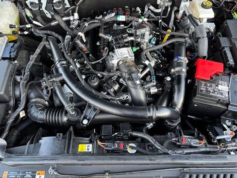 Certified 2024 Ford Bronco Wildtrak image 26