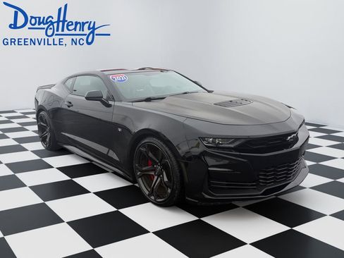 Used 2021 Chevrolet Camaro SS image 7