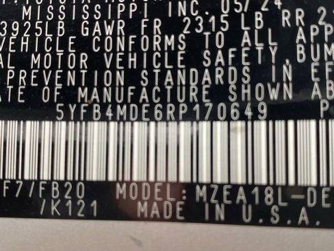 Used 2024 Toyota Corolla LE FWD image 24