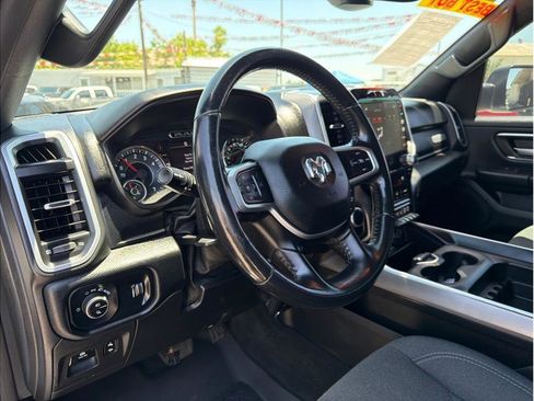 Used 2021 RAM 1500 Big Horn AWD/4WD image 5