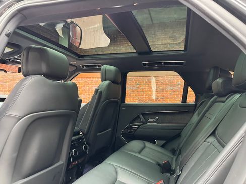Used 2023 Land Rover Range Rover Sport SE AWD/4WD image 23