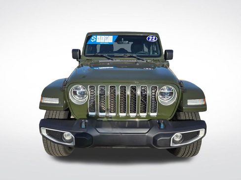 Used 2022 Jeep Wrangler Unlimited Sahara w/ Cold Weather Group AWD/4WD image 10