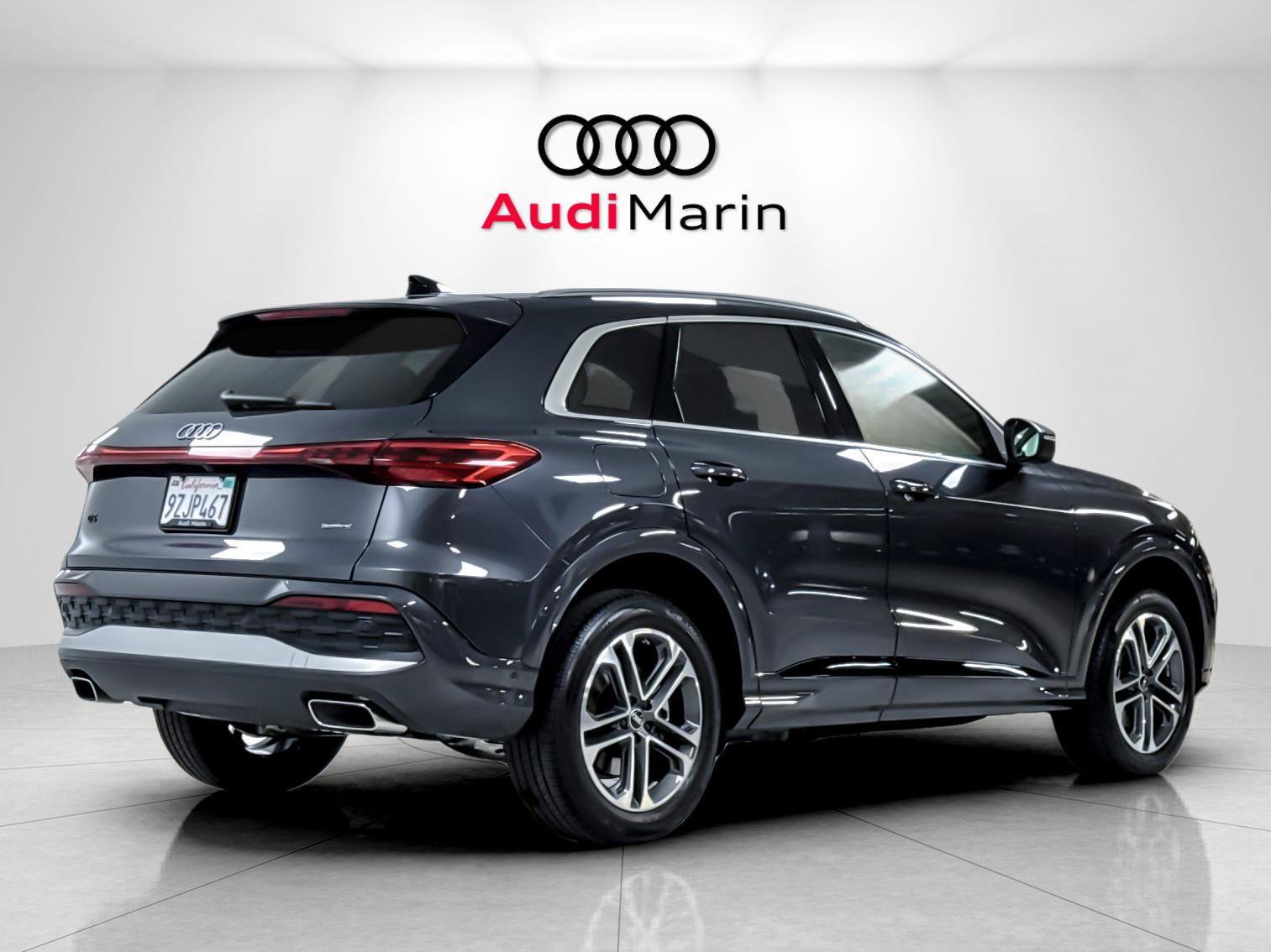 Certified 2026 Audi Q5 Premium Plus AWD/4WD image 5