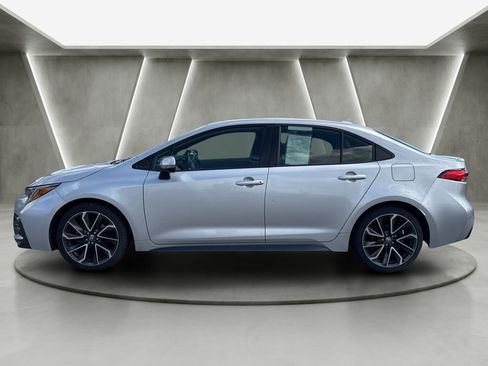 Used 2022 Toyota Corolla SE w/ Carpet Mat Package (TMS) FWD image 4