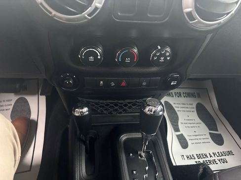 Used 2013 Jeep Wrangler Sahara w/ Trailer Tow Group image 24