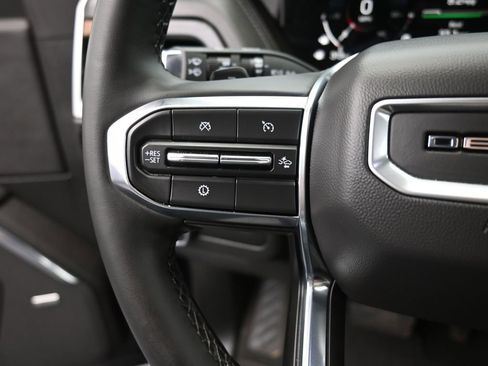 Used 2025 GMC Yukon Denali image 3