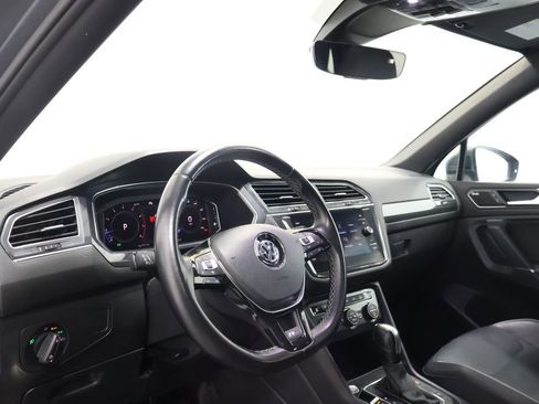 Used 2020 Volkswagen Tiguan SEL Premium R-Line w/ 3rd Row Seat Package image 15