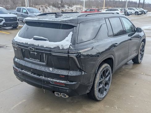 New 2026 Chevrolet Traverse RS w/ LPO, Floor Liner Package image 7