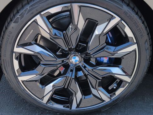 Used 2025 BMW i5 M60 w/ Premium Package AWD/4WD image 13