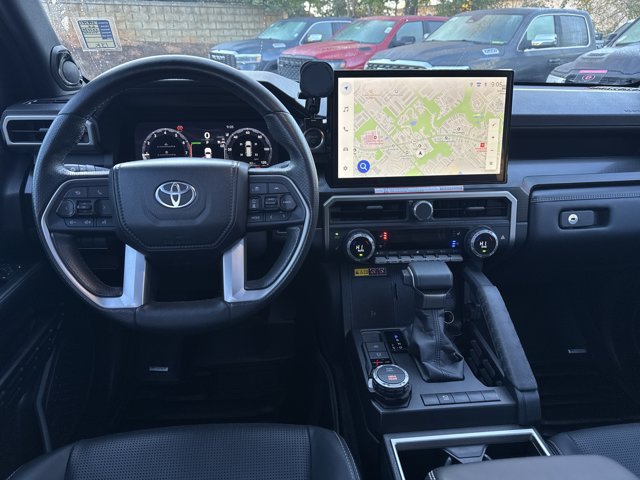 Used 2025 Toyota 4Runner Limited AWD/4WD image 26