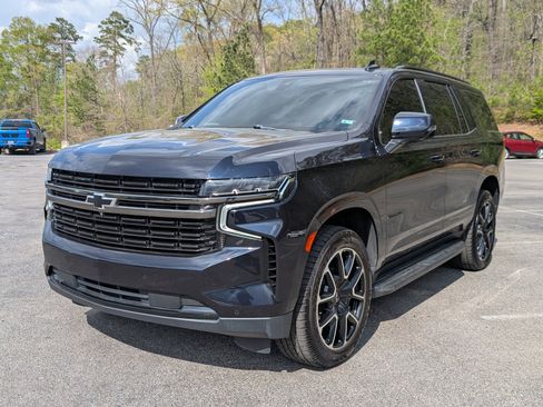 Used 2022 Chevrolet Tahoe RST w/ Luxury Package RWD image 5