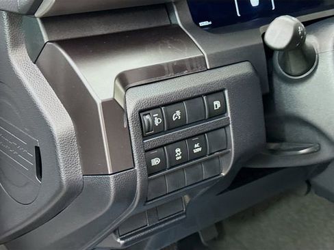 Used 2025 Toyota 4Runner TRD Off-Road image 10