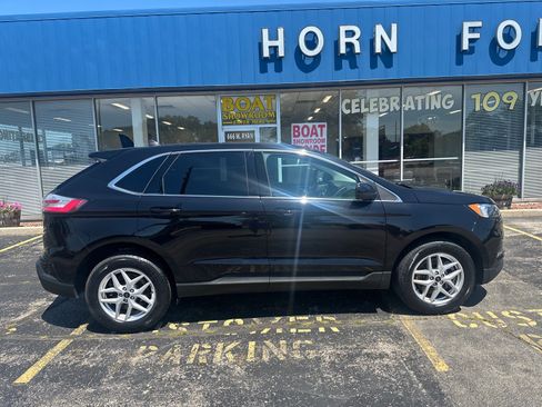 Used 2024 Ford Edge SEL w/ Convenience Package AWD/4WD image 6