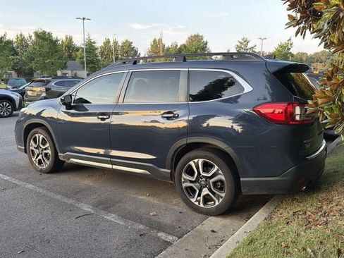 Used 2024 Subaru Ascent Limited w/ Technology Package AWD/4WD image 5