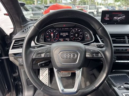 Used 2018 Audi Q7 3.0T Prestige w/ Prestige Package AWD/4WD image 14