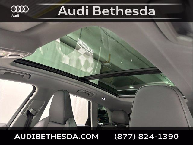 Used 2025 Audi Q5 Premium Plus w/ Premium Plus AWD/4WD image 29
