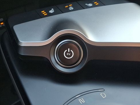 New 2025 Kia EV6 Light w/ Light LR Technology Package AWD/4WD image 19