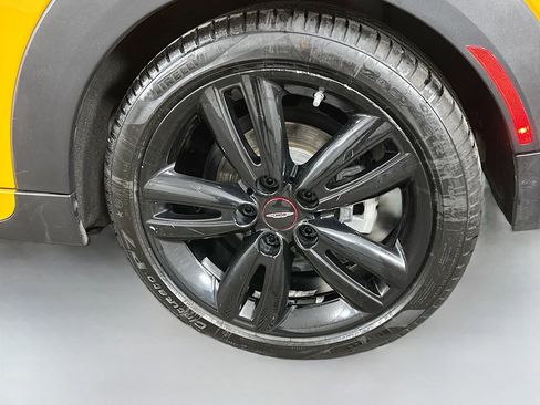 Used 2016 MINI Cooper S image 28