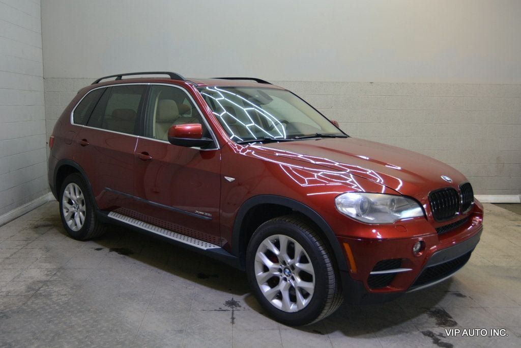 Used 2013 BMW X5 xDrive35i AWD/4WD image 1