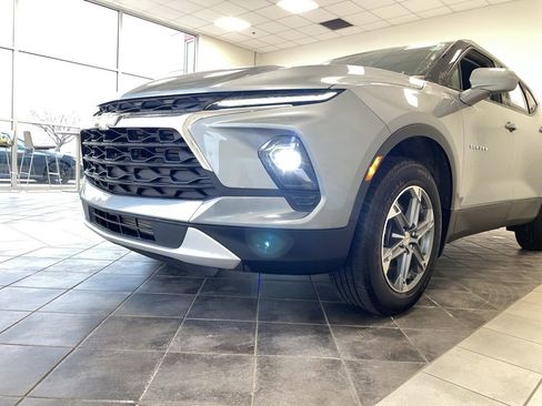 Used 2024 Chevrolet Blazer LT w/ Convenience Package image 14