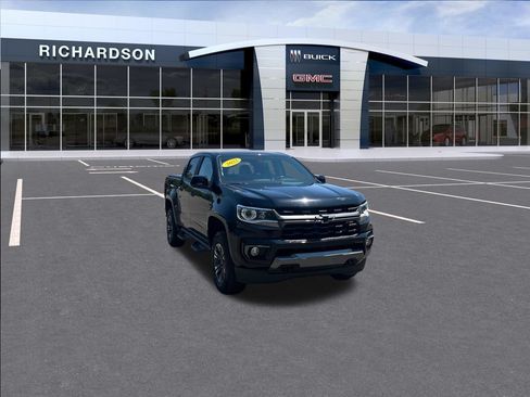 Used 2022 Chevrolet Colorado Z71 AWD/4WD image 9