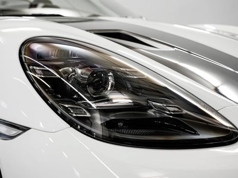 Used 2024 Porsche 718 Boxster Spyder RS RWD image 39