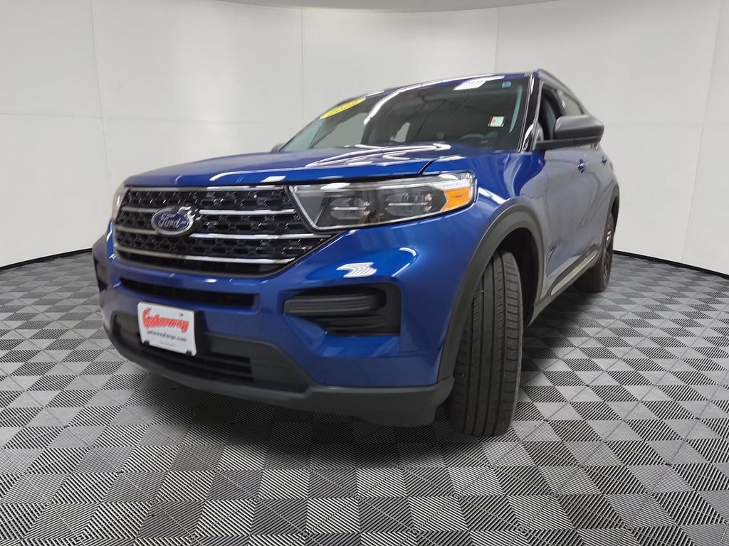 Used 2022 Ford Explorer XLT AWD/4WD image 7